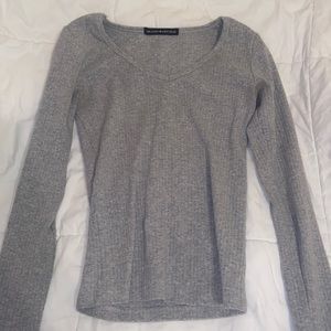 gray ribbed long sleeve